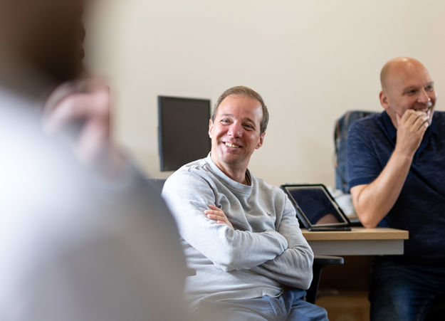 021 Johnknight Nuven Supporting Web